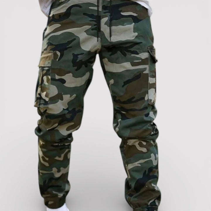 Markus Berlin Herren Cargohose mit Camouflage-Muster, Vorderansicht