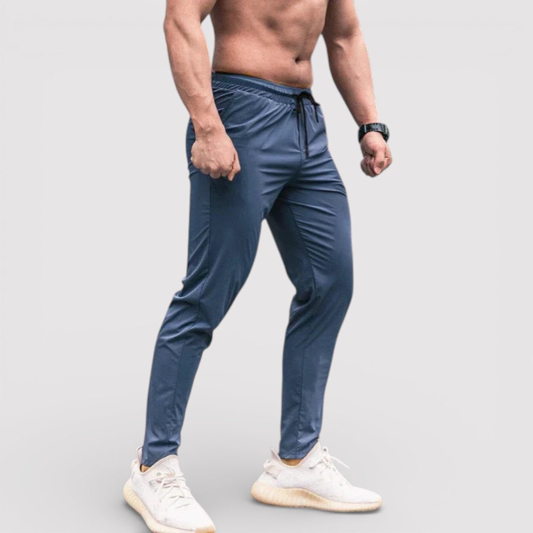 Markus Berlin Herren Sweatpants, Vorderansicht
