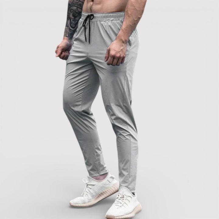 Markus Berlin Herren Sweatpants, Vorderansicht