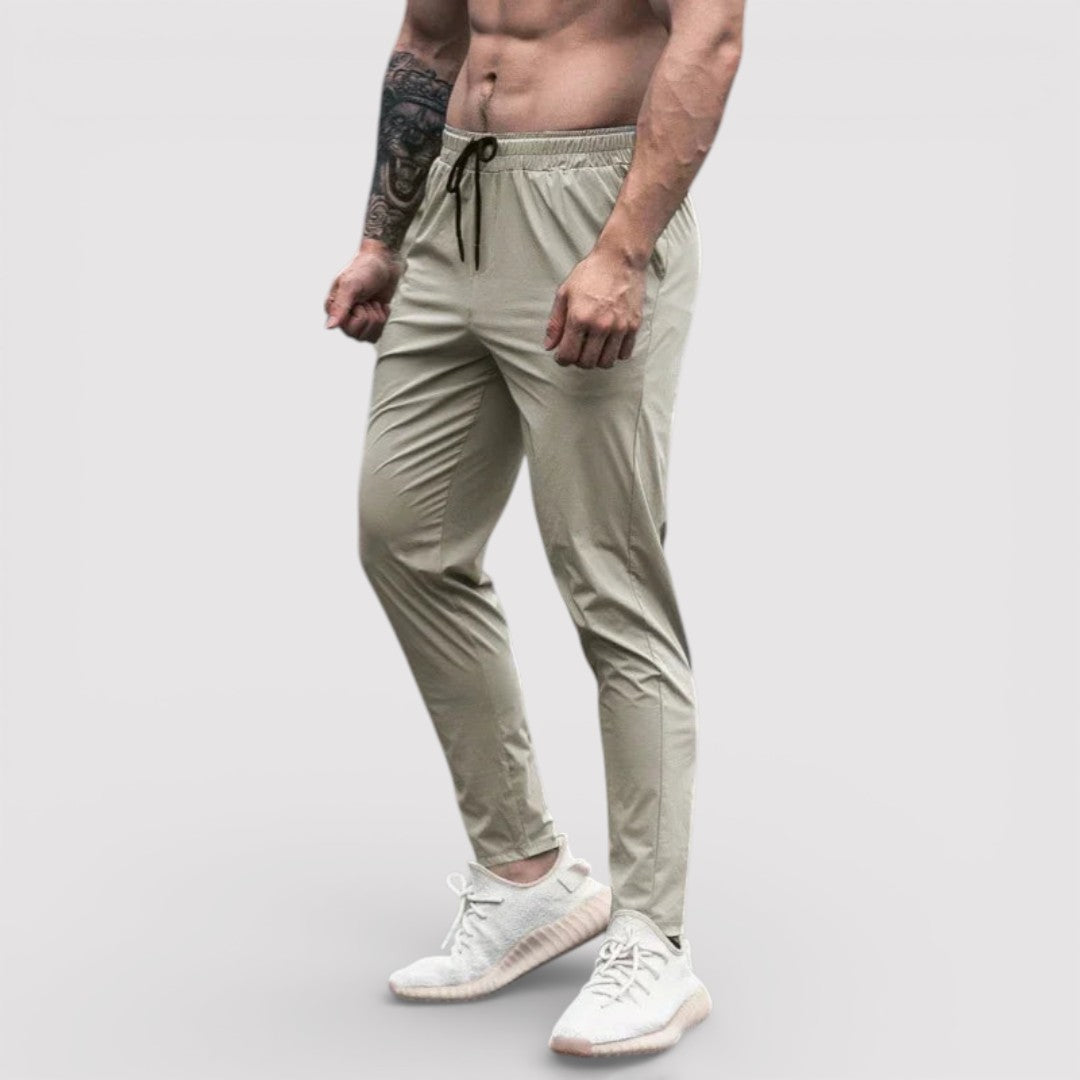 Markus Berlin Herren Sweatpants, Vorderansicht