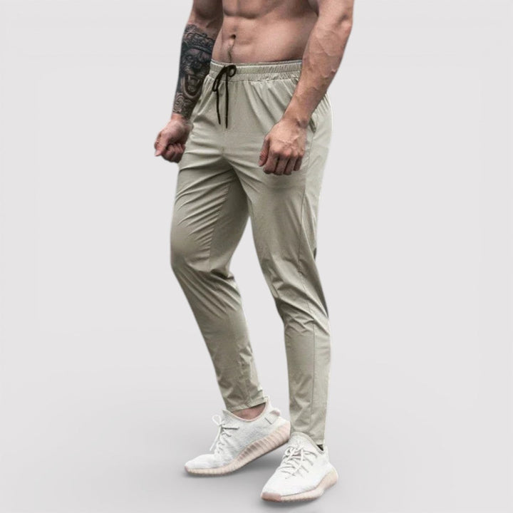 Markus Berlin Herren Sweatpants, Vorderansicht