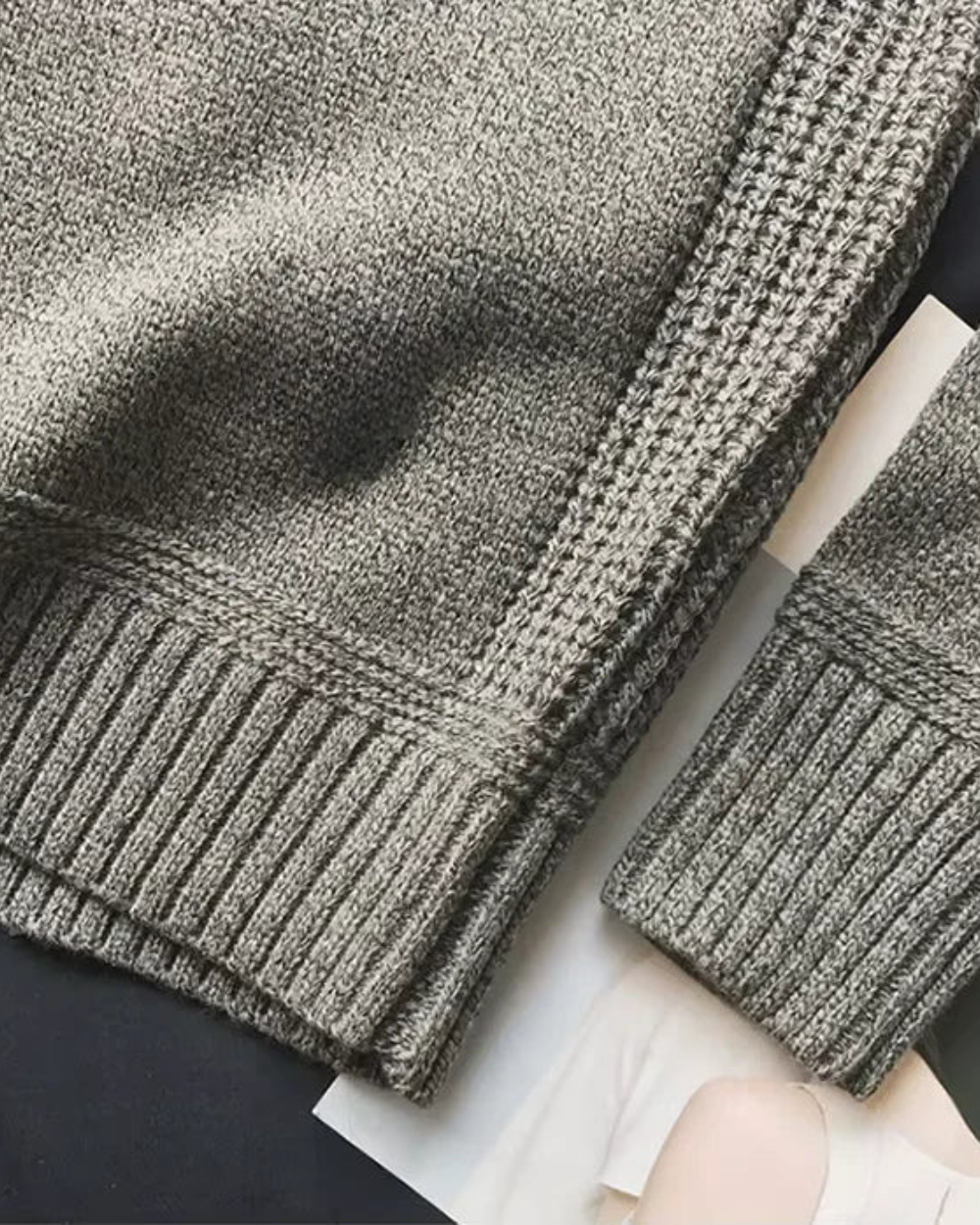 Markus Berlin Herren Weicher Pullover, Vorderansicht