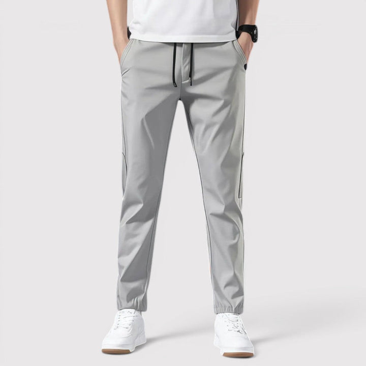 Markus Berlin Herren Leichte Tapered-Hose, Vorderansicht