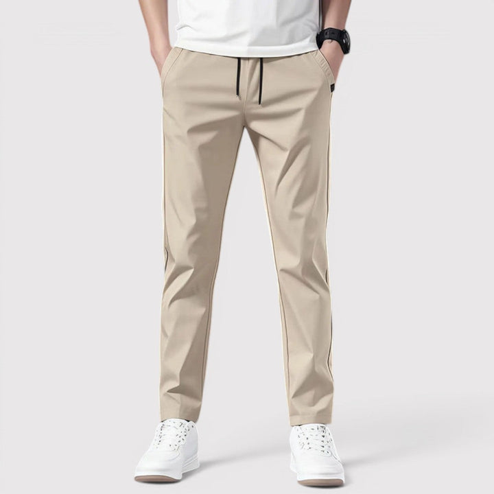 Markus Berlin Herren Leichte Tapered-Hose, Vorderansicht