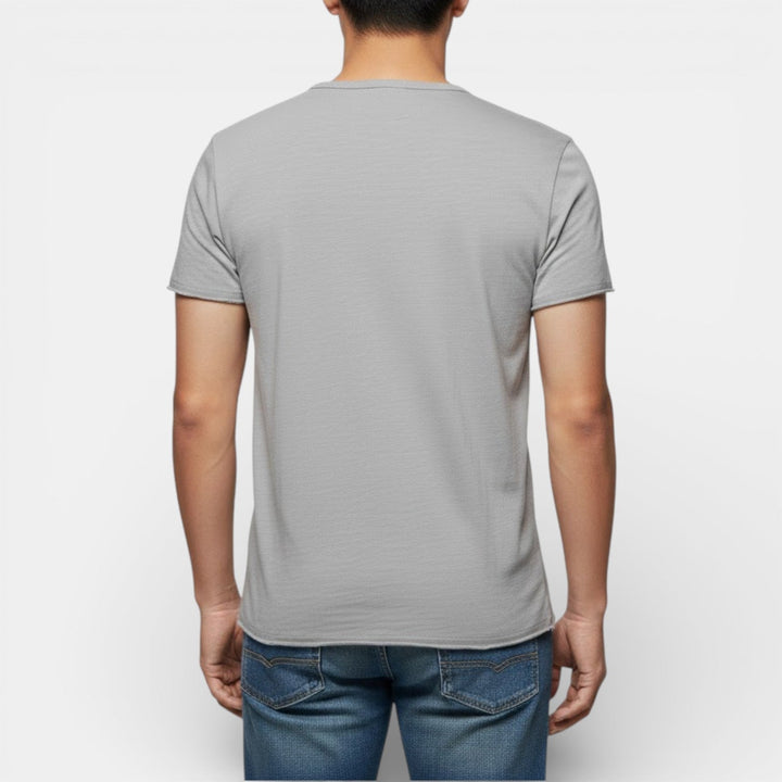 Markus Berlin Herren Doppelpack-T-Shirt mit V-Ausschnitt, Vorderansicht